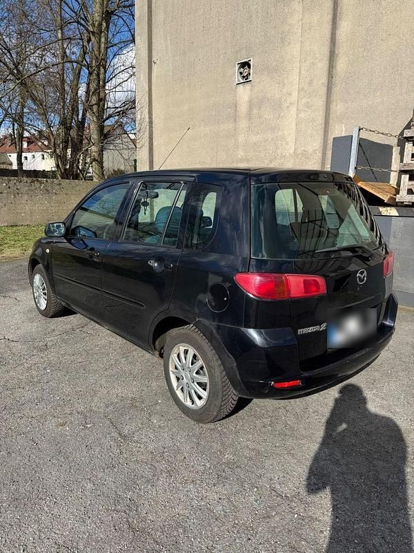 Second-hand Mazda 2 80 CP (58 kW) 2006 Negru Hatchback