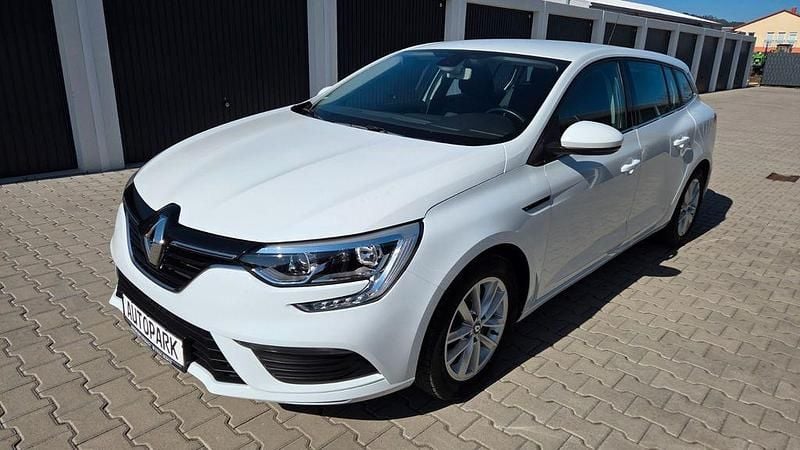 Weiß Gebraucht 2017 Renault Mégane IV Play Limousine | 9.490 € (Superpreis) - Bild 1/4