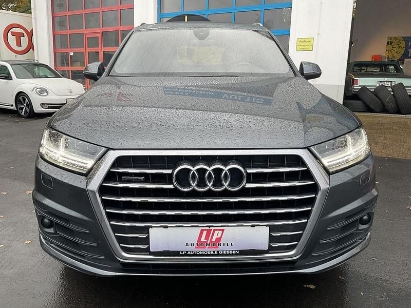 Gebraucht Audi Q7 Sport 272 PS (200 kW) 2017 Grau SUV
