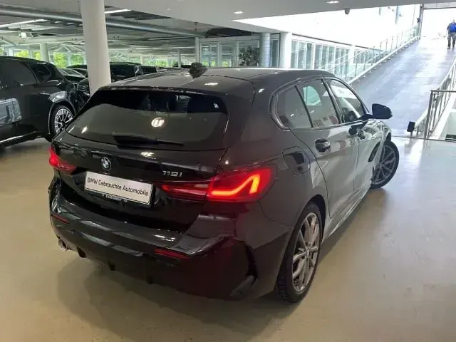 Gebraucht BMW 118 Performance 136 PS (100 kW) 2022 Schwarz Kleinwagen