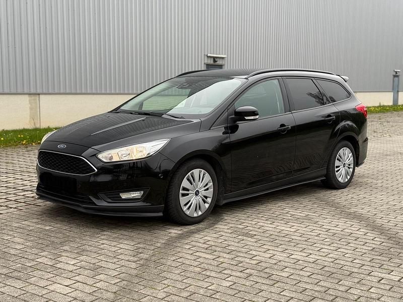 Usado Ford Focus 150 HP (110 kW) 2018 Preto Carrinha