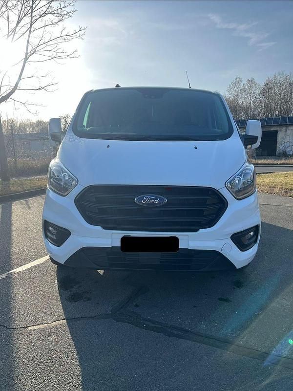 Second-hand Ford Transit Custom 131 CP (96 kW) 2020 Alb Monovolum