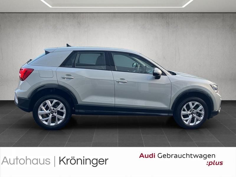 Gebraucht Audi Q2 Advanced 150 PS (110 kW) 2024 Silber SUV
