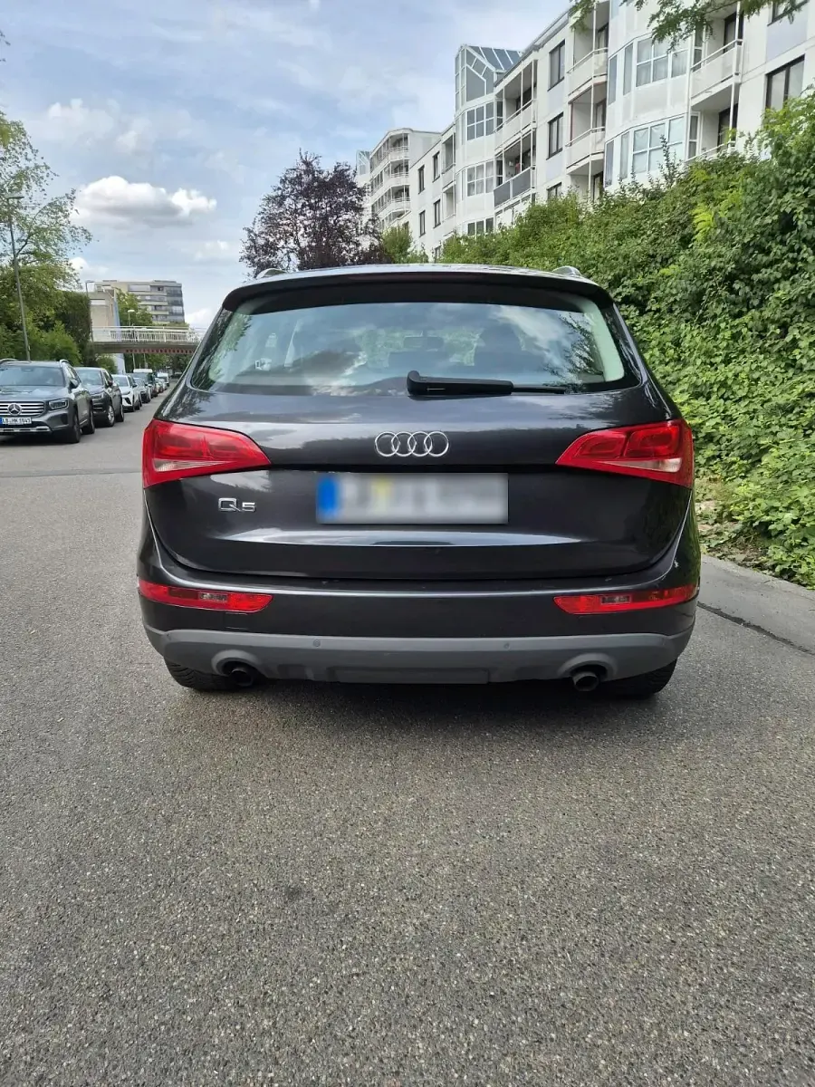 Gebraucht Audi Q5 S-Line 211 PS (155 kW) 2010 Grau SUV