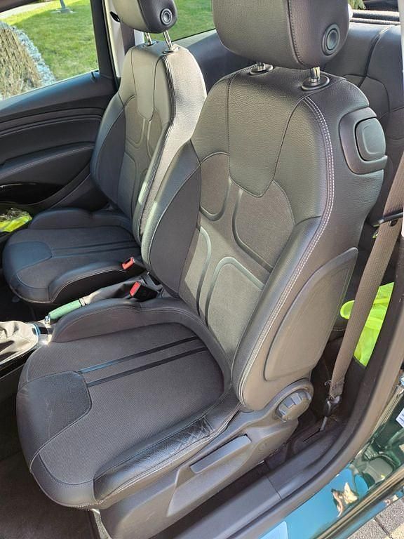 Gebraucht Opel Adam Slam 87 PS (63 kW) 2018 Grün Kleinwagen