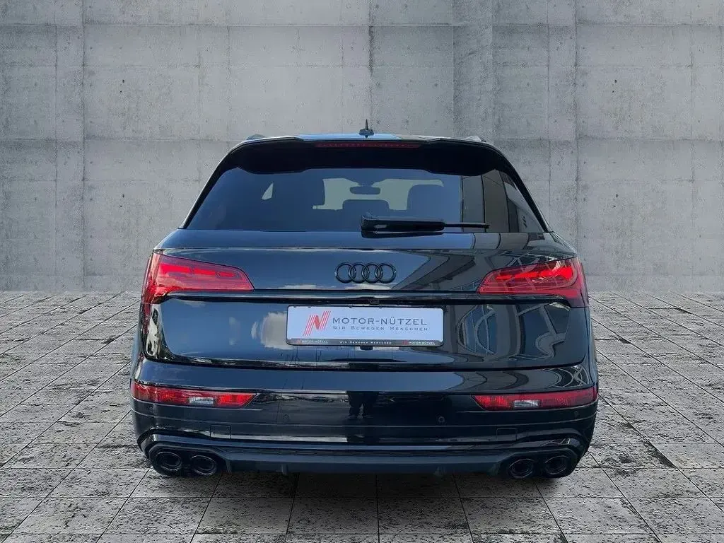 Gebraucht Audi SQ5 Ambiente 341 PS (250 kW) 2022 Mythosschwarz metallic SUV