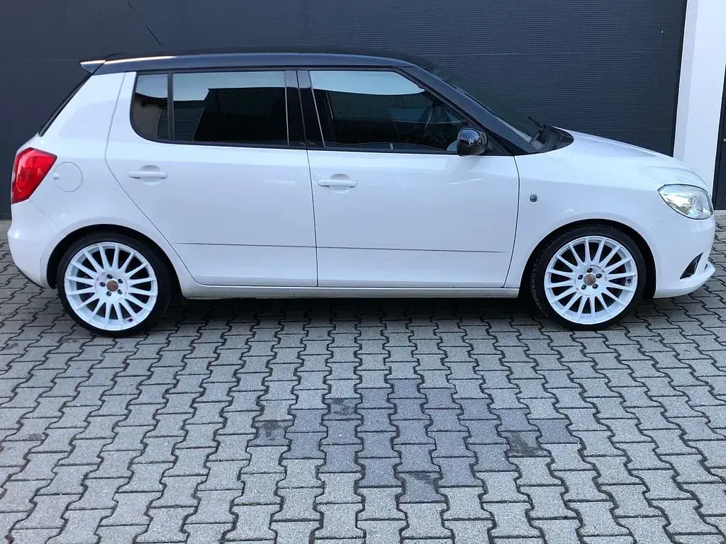 Gebraucht Skoda Fabia RS 179 PS (131 kW) 2012 Weiß Limousine