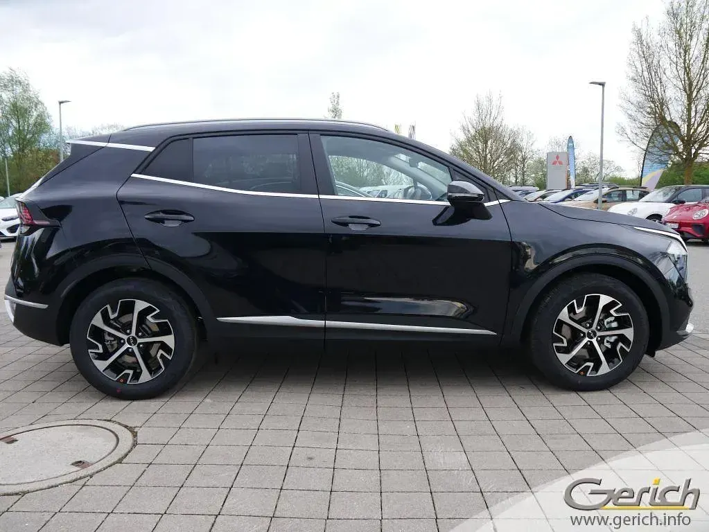 Gebraucht Kia Sportage 160 PS (117 kW) 2025 Zilinaschwarz metallic SUV