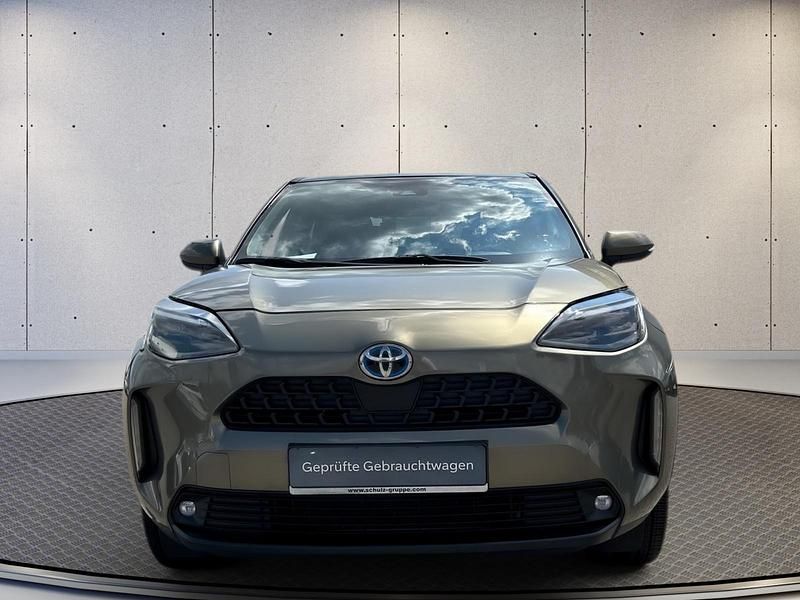 Gebraucht Toyota Yaris Hybrid Team 116 PS (85 kW) 2023 Manganbronze metallic