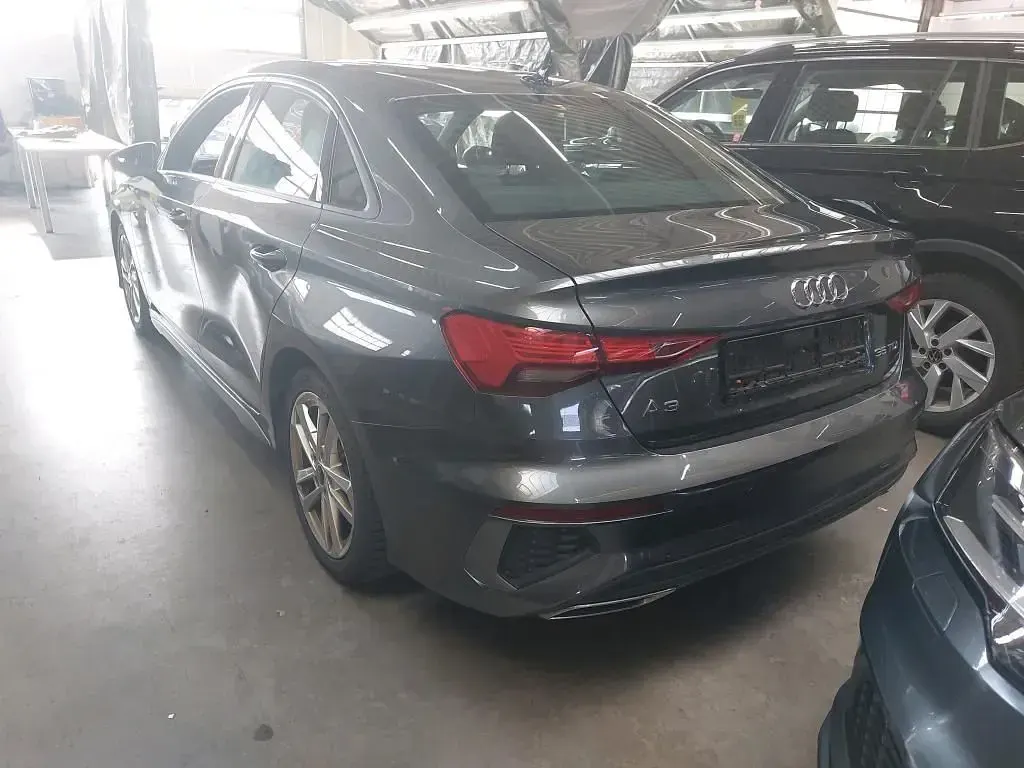 Gebraucht Audi A3 S-Line 150 PS (110 kW) 2022 Grau Limousine