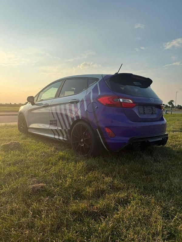 Gebraucht Ford Fiesta Performance Edition 250 PS (183 kW) 2019 Silber Kleinwagen