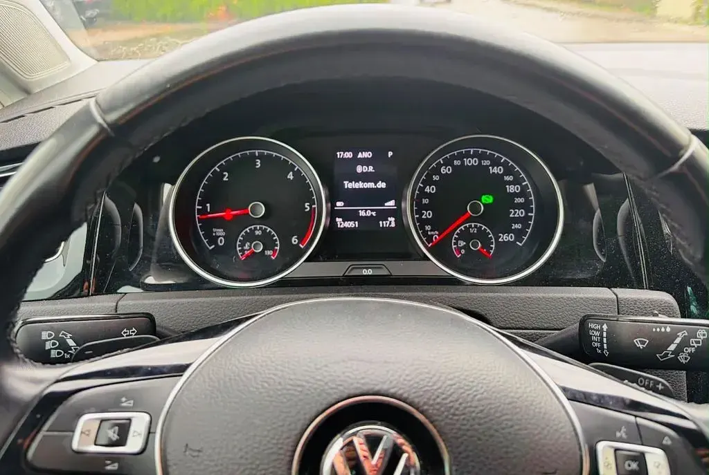 Gebraucht VW Golf Alltrack 150 PS (110 kW) 2019 Weiß Kombi