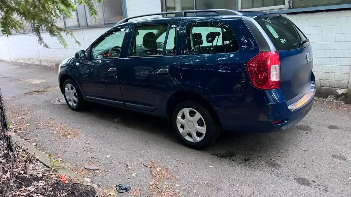 Gebraucht Dacia Logan MCV 75 PS (55 kW) 2015 Blau Kombi