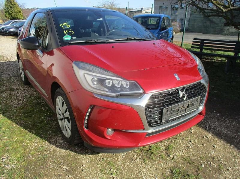 Gebraucht DS Automobiles DS3 Connected Chic 82 PS (60 kW) 2017 Rot rubi+schwarz metallic Kleinwagen