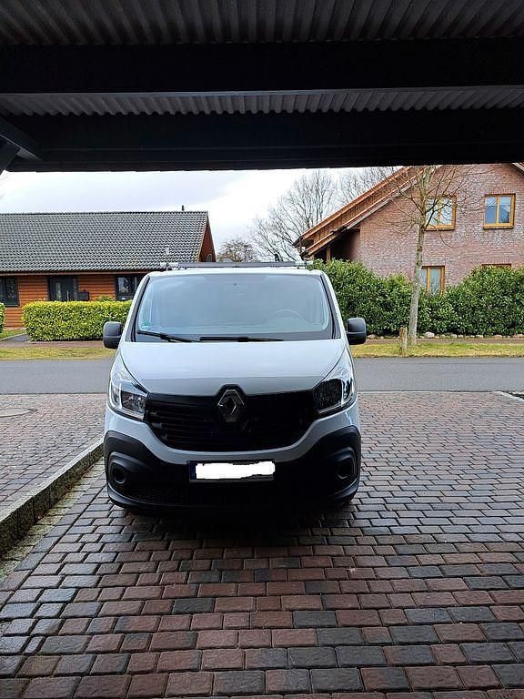 Gebraucht Renault Trafic 125 PS (91 kW) 2018 Weiß Van / Kleinbus