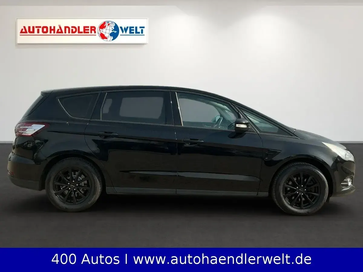 Gebraucht Ford S-MAX Trend 160 PS (117 kW) 2016 Schwarz Van / Kleinbus