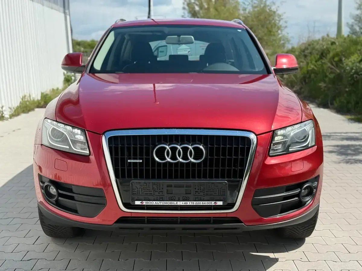 Gebraucht Audi Q5 239 PS (175 kW) 2010 Rot SUV