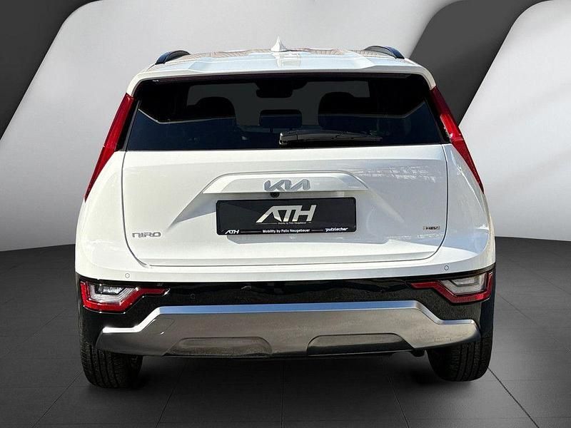 Neu Kia Niro Vision 129 PS (94 kW) 2025 Schneeweiss SUV
