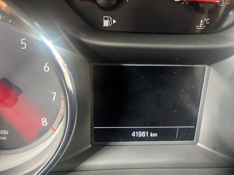 Gebraucht Opel Astra 131 PS (96 kW) 2021 Weiß Limousine