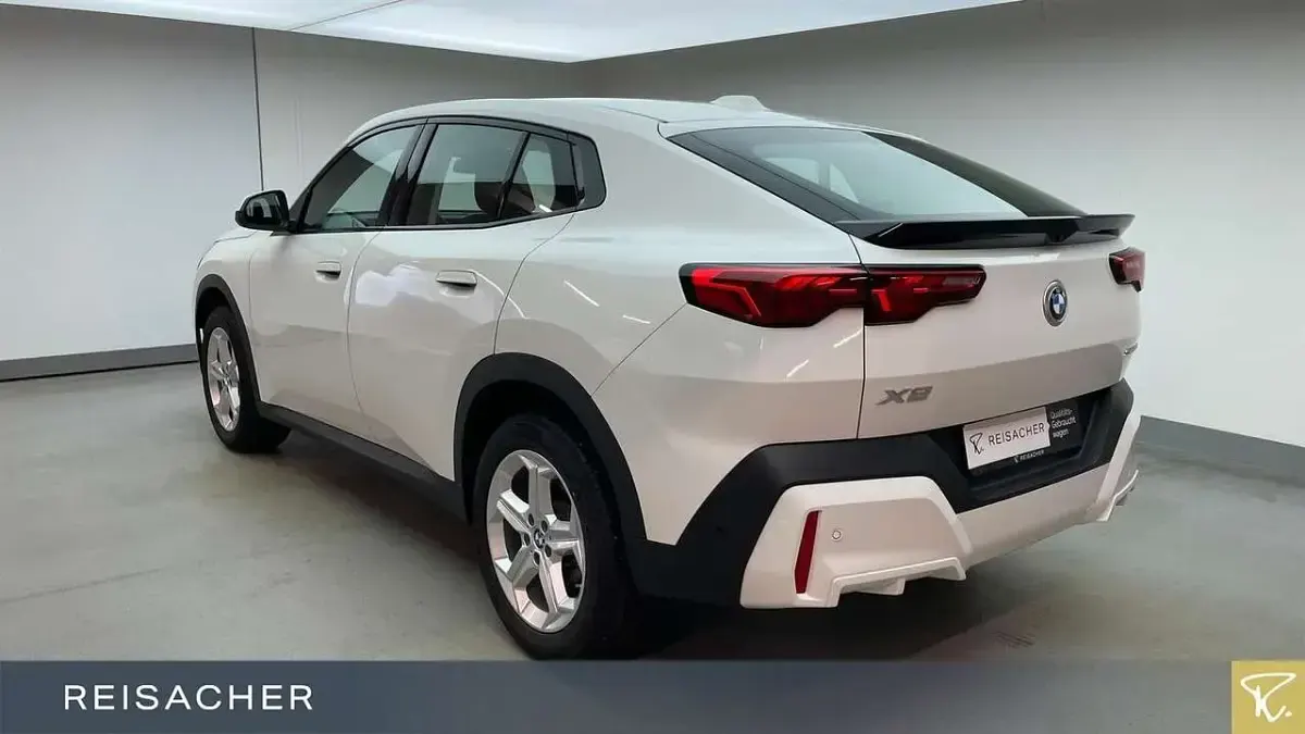Gebraucht BMW X2 170 PS (125 kW) 2025 Alpinweiß uni SUV