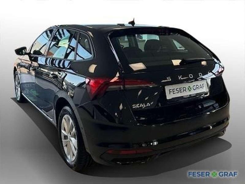 Neu Skoda Scala Selection 116 PS (85 kW) 2025 Schwarz Kleinwagen