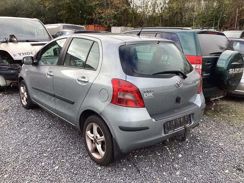 Gebraucht Toyota Yaris 2007 Grau Limousine