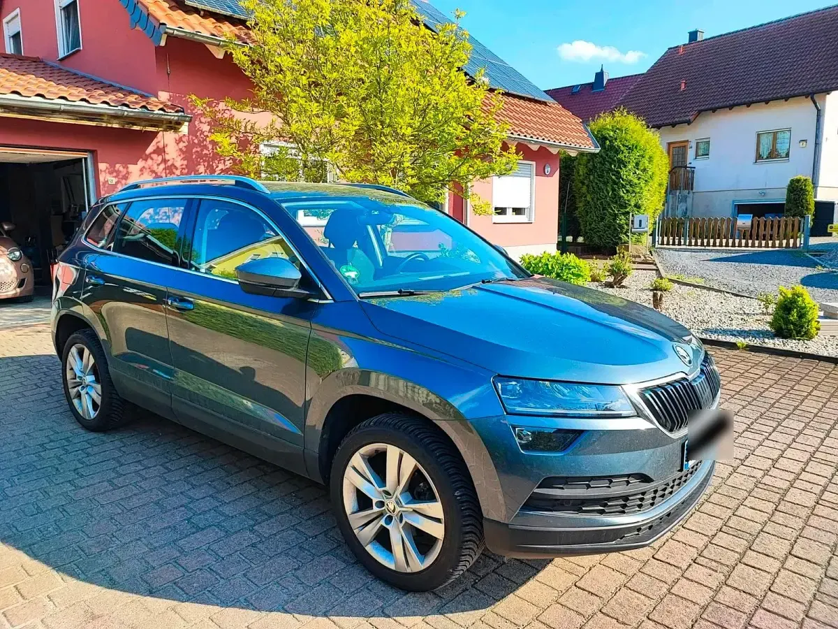 Gebraucht Skoda Karoq Style 150 PS (110 kW) 2019 Grau SUV