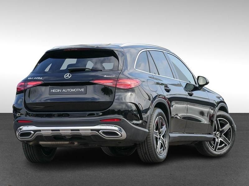 Gebraucht Mercedes GLC220 AMG 197 PS (144 kW) 2024 Schwarz SUV