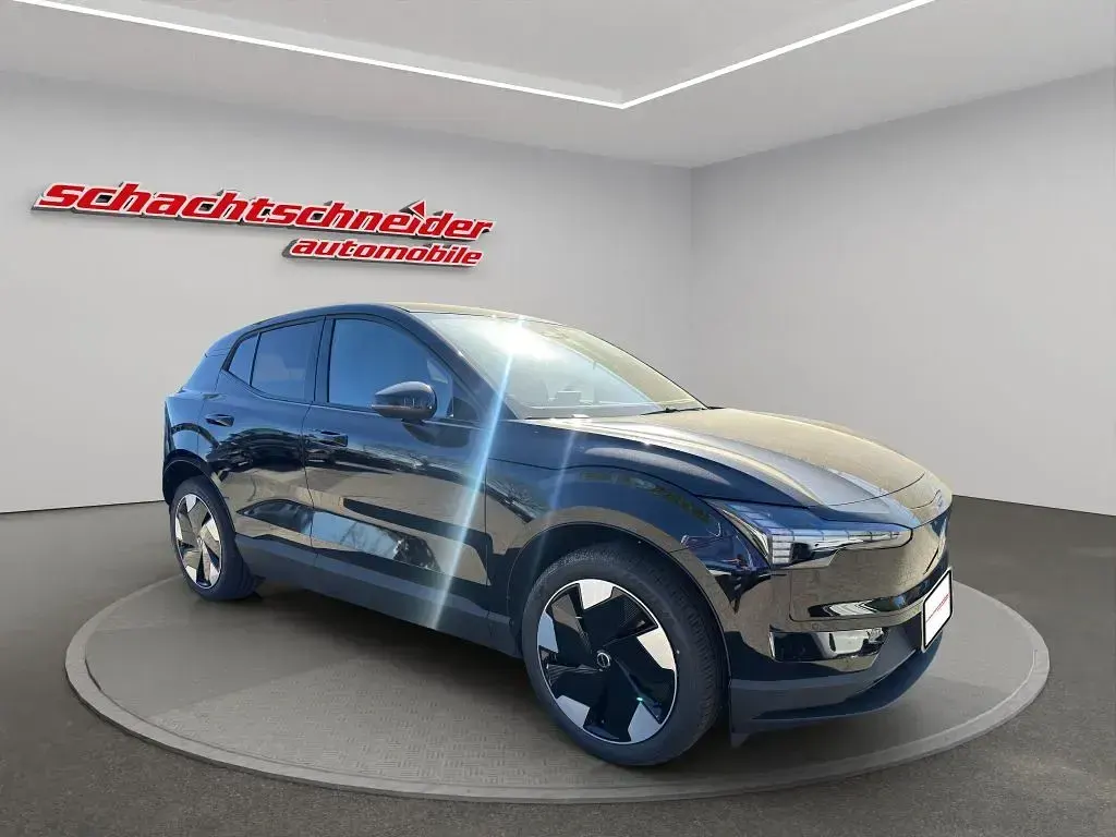 Neu Volvo EX30 Plus 200 kW (272 PS) 2026 Schwarz SUV