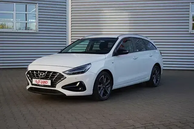 Gebraucht Hyundai i30 Edition 30 160 PS (117 kW) 2021 Weiß Kombi