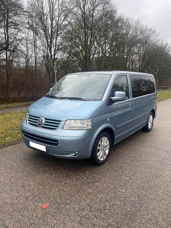 Usado VW Multivan 131 CV (96 kW) 2007 Azul Monovolumen