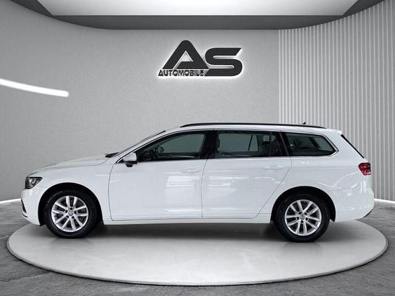 Gebraucht VW Passat Business 150 PS (110 kW) 2020 Weiß Kombi