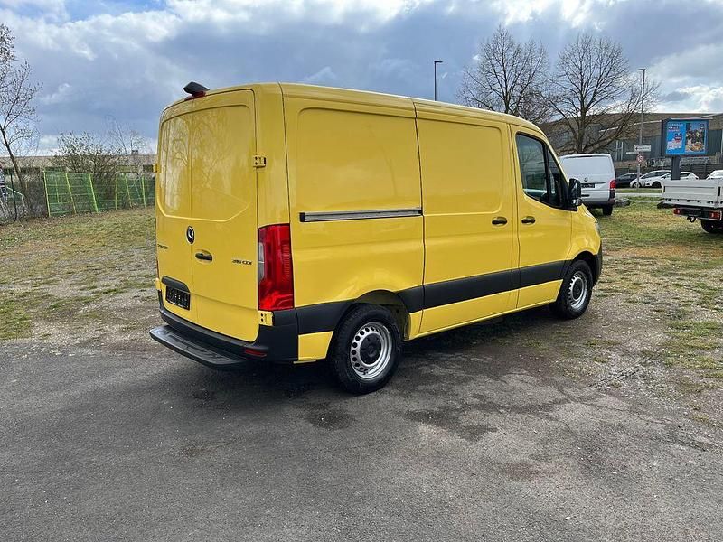 Gebraucht Mercedes Sprinter 163 PS (119 kW) 2020 Gelb Van