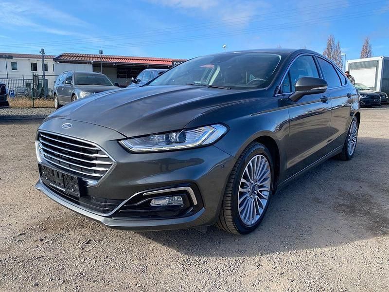 Gebraucht Ford Mondeo Titanium 190 PS (139 kW) 2020 Grau Limousine