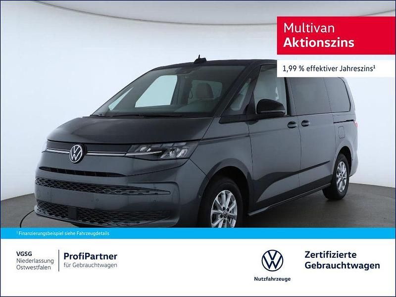 Grau Gebraucht 2024 VW Multivan Pro Van | 55.360 € (Fairer Preis) - Bild 1/3
