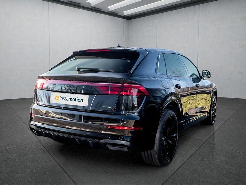 Gebraucht Audi Q8 S-Line 286 PS (210 kW) 2025 Schwarz SUV