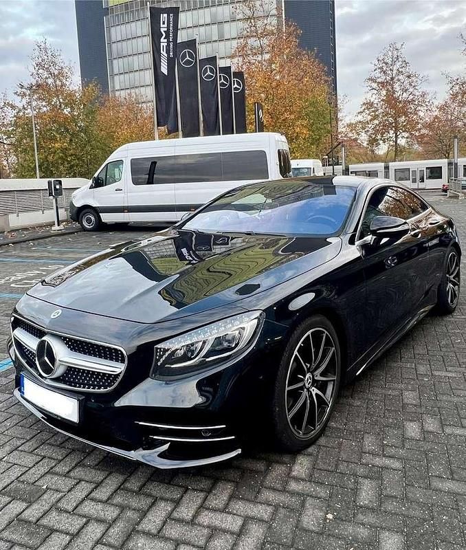 Gebraucht Mercedes S560 469 PS (344 kW) 2019 Limousine