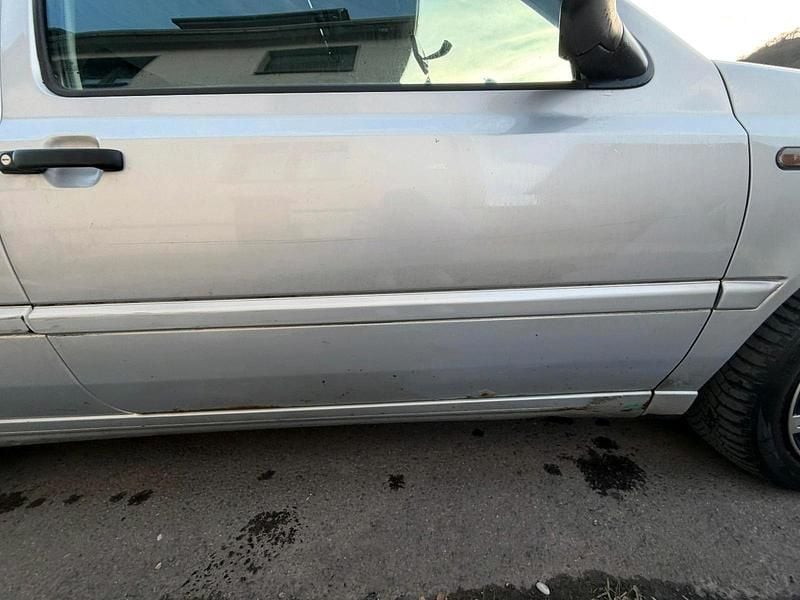 Gebraucht VW Golf III 75 PS (55 kW) 1997 Grau Kleinwagen