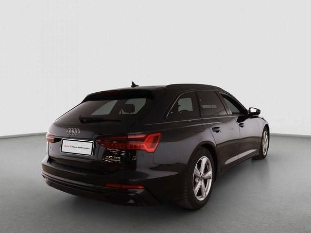 Gebraucht Audi A6 S-Line 286 PS (210 kW) 2025 Mythosschwarz metallic Kombi