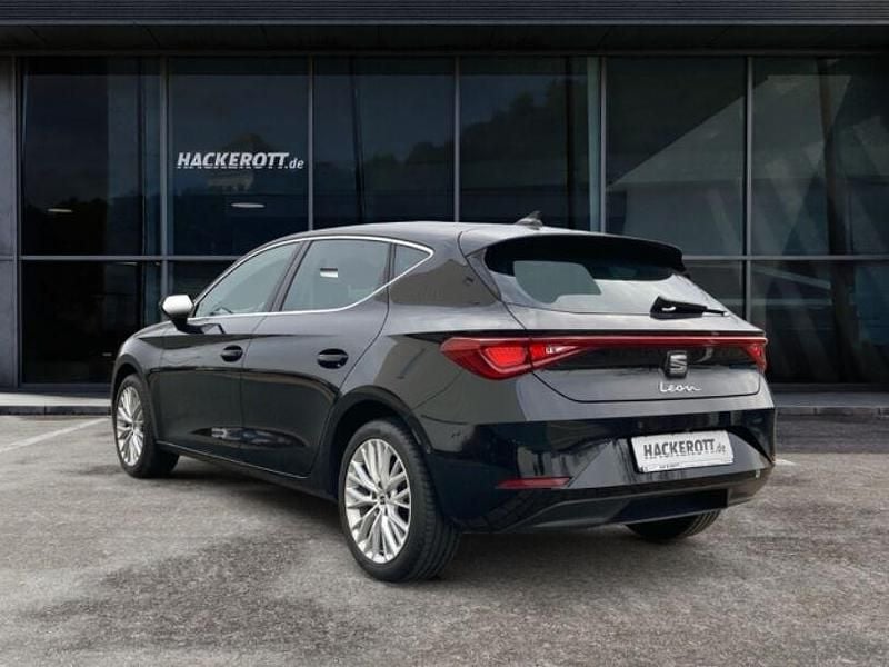 Gebraucht Seat Leon XCELLENCE 110 PS (80 kW) 2022 Schwarz Limousine