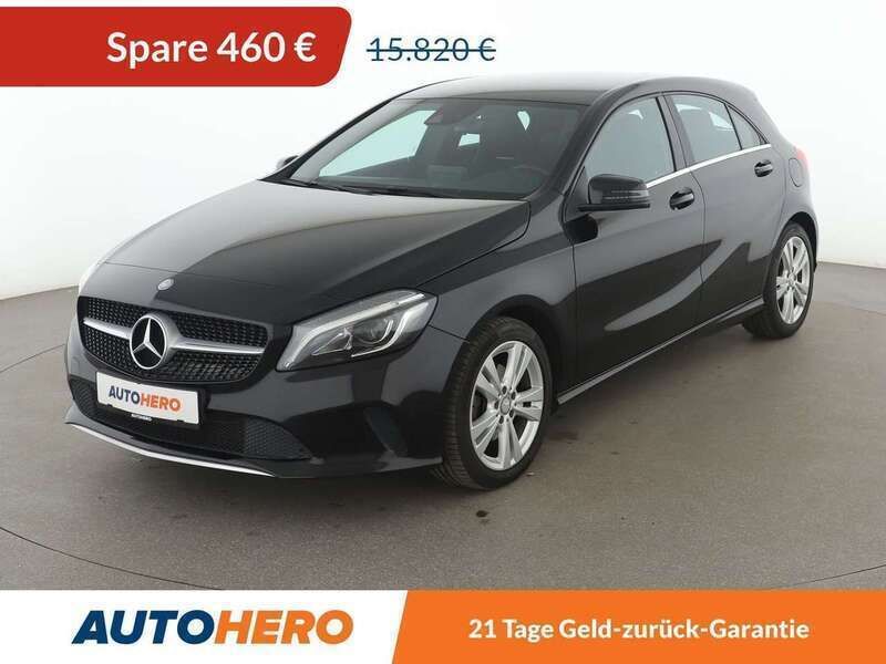 Kosmosschwarz Gebraucht 2016 Mercedes A180 Urban Limousine | 15.360 € (Fairer Preis) - Bild 1/3