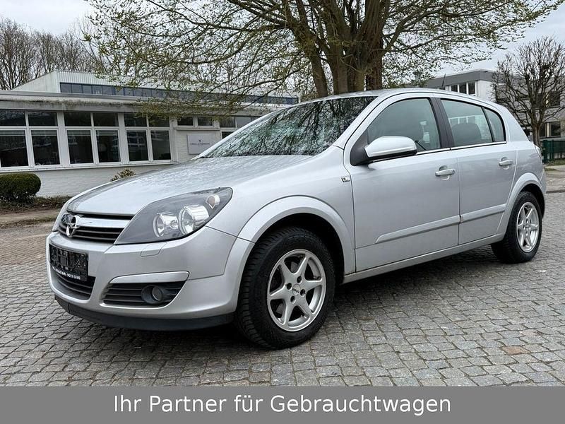 Gebraucht Opel Astra Edition 90 PS (66 kW) 2005 Silber Limousine