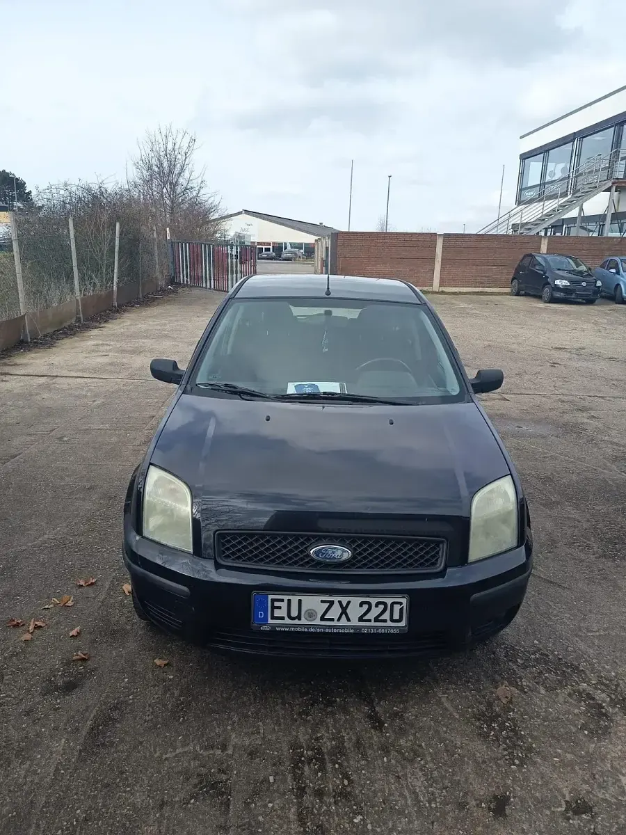 Gebraucht Ford Fusion 80 PS (58 kW) 2005 Schwarz Kleinwagen