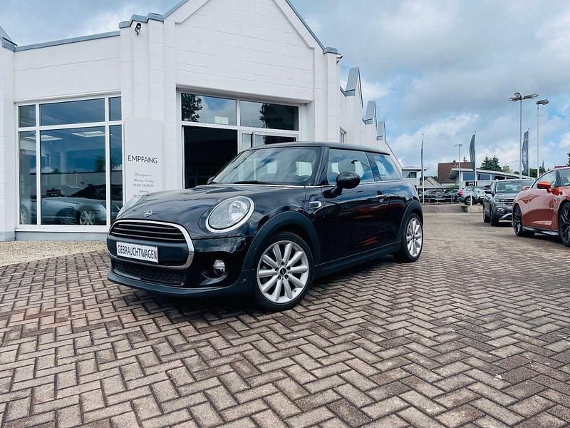 Schwarz Gebraucht 2018 Mini ONE Kleinwagen | 15.750 € (Fairer Preis) - Bild 1/4