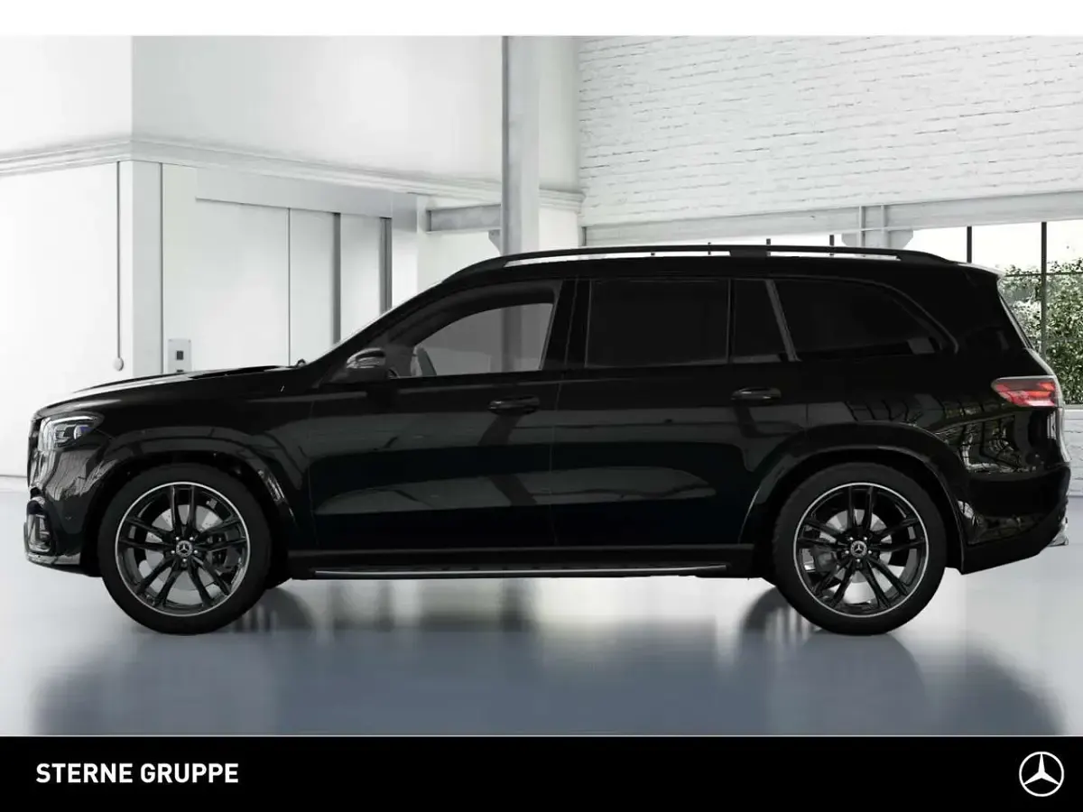 Gebraucht Mercedes GLS450 AMG line 367 PS (269 kW) 2026 Obsidianschwarz SUV
