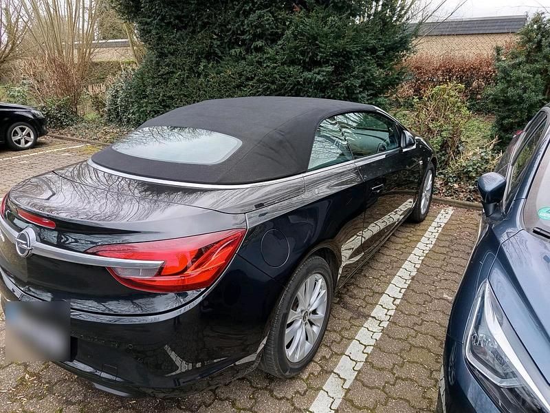 Gebraucht Opel Cascada Eco 140 PS (102 kW) 2014 Schwarz Cabrio