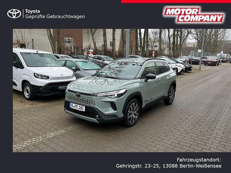 Gebraucht Toyota Corolla Cross 181 PS (133 kW) 2025 Grün SUV