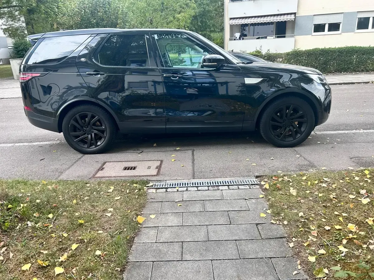 Gebraucht Land Rover Range Rover Sport 185 PS (136 kW) 2017 Schwarz SUV