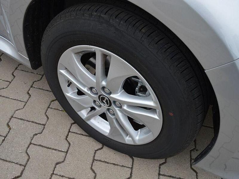 Gebraucht Mazda 2 Center-Line 116 PS (85 kW) 2025 Stormy silver Kleinwagen