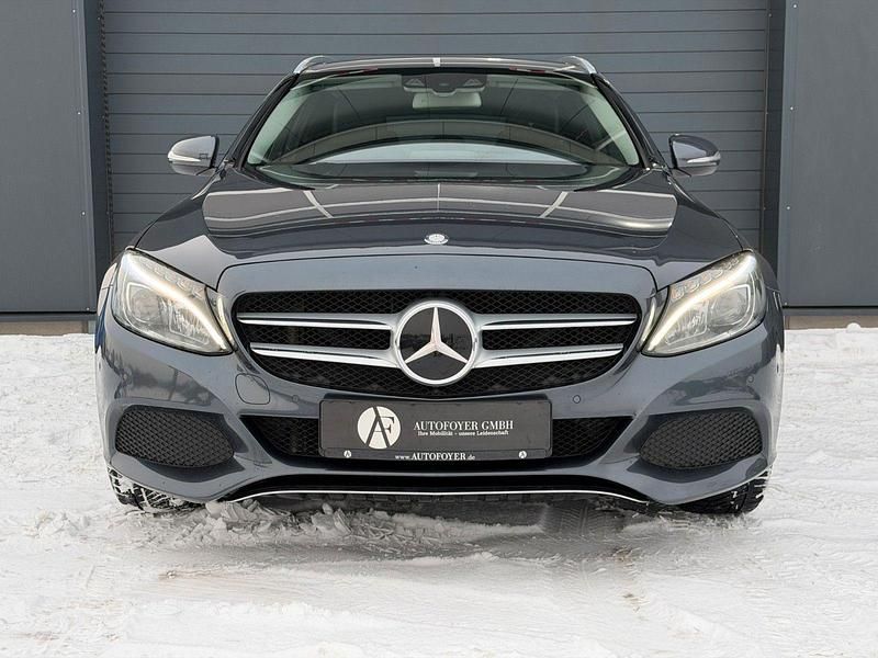 Gebraucht Mercedes C250 211 PS (155 kW) 2014 Grau Kombi